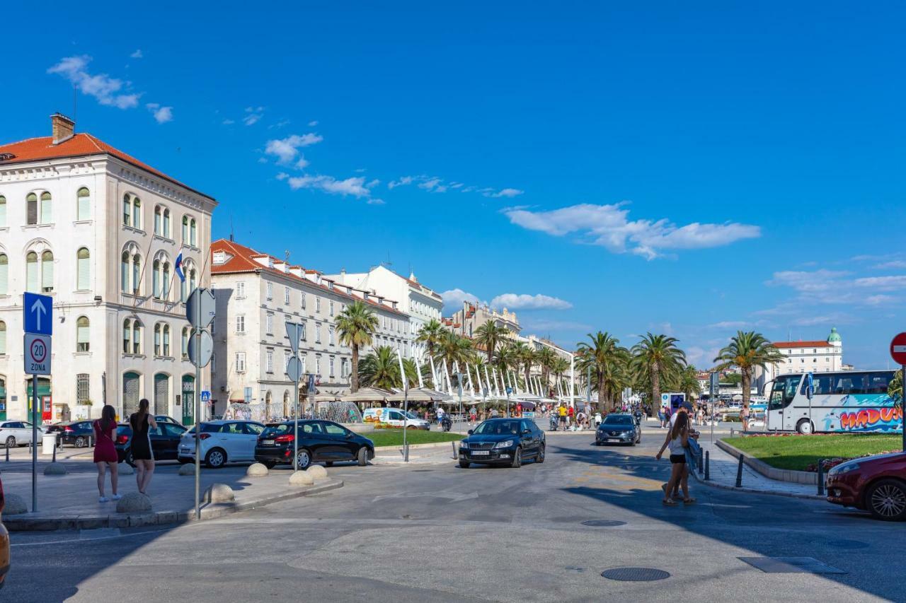 Studio Apartments Insula Сплит Экстерьер фото